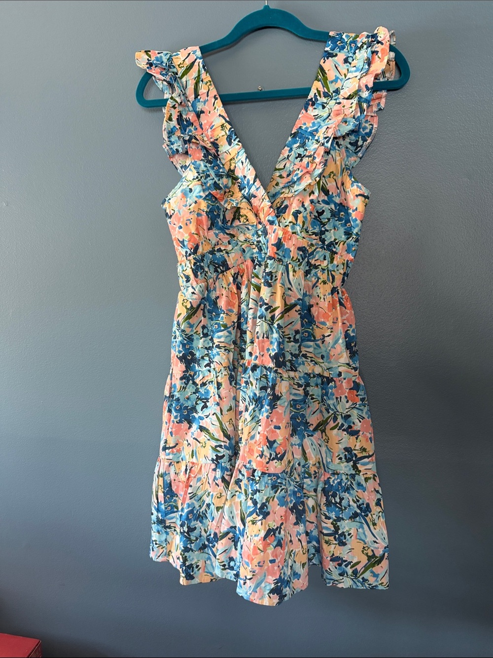 Abercrombie & Fitch Floral Ruffle V-Neck Dress in Pink & Blue